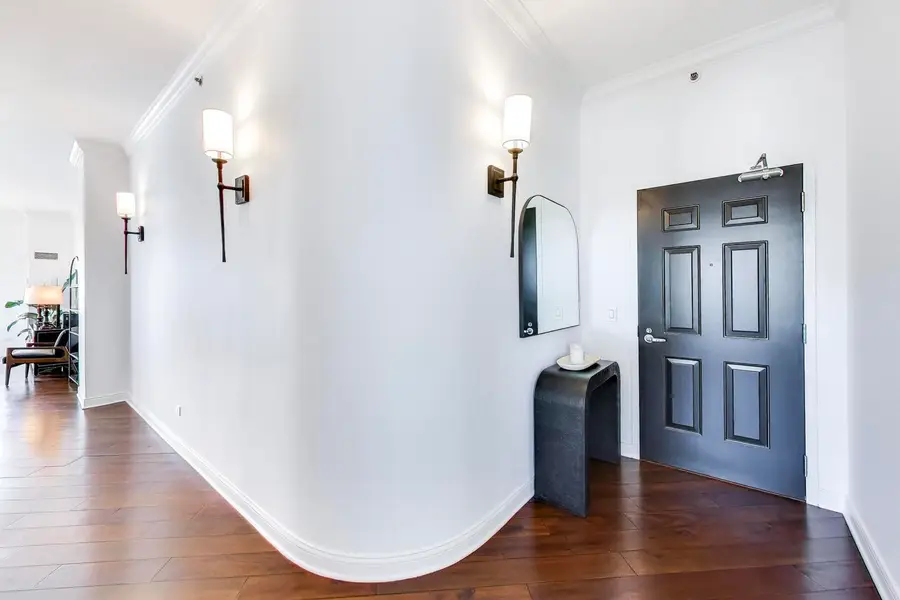 340 W Superior Street #1501, Chicago, IL 60654 - #2