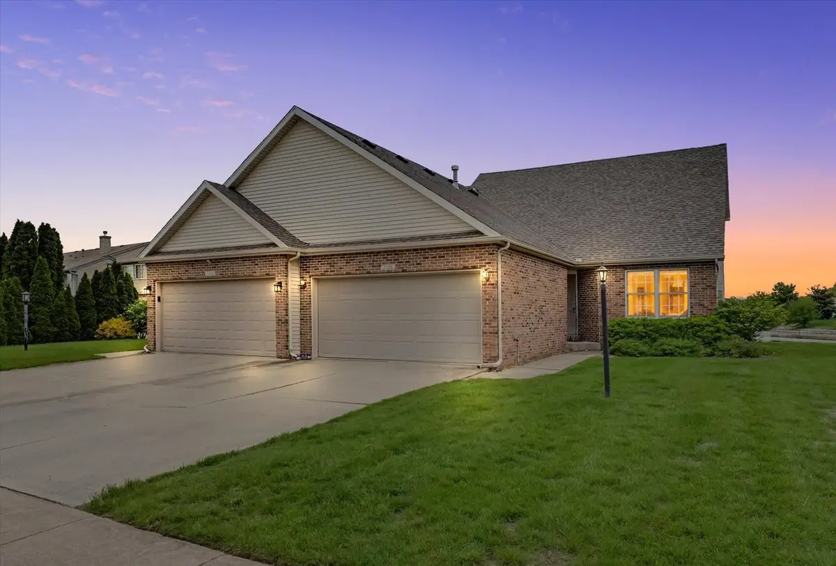 2508 Windward Boulevard, Champaign, IL 61821 - #1