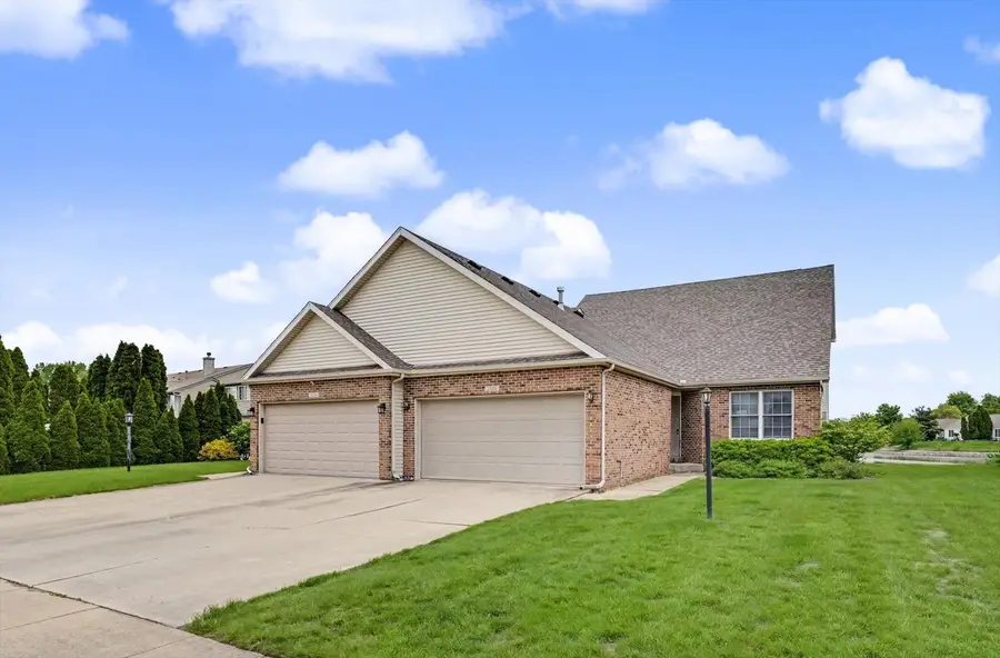 2508 Windward Boulevard, Champaign, IL 61821 - #2