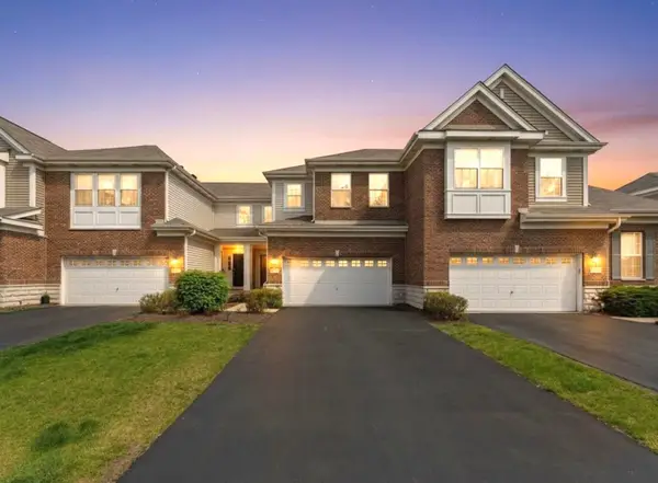 2715 Blakely Lane, Naperville, IL 60540