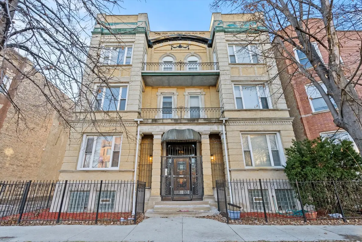 5618 S Prairie Avenue #2, Chicago, IL 60637 - #1