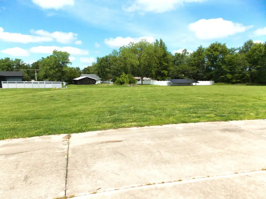 4 Coronado Drive, Centralia, IL 62801 - #2
