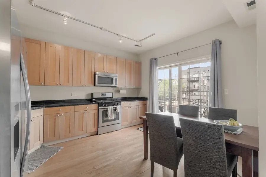 2212 W Monroe Street #2W, Chicago, IL 60612 - #3