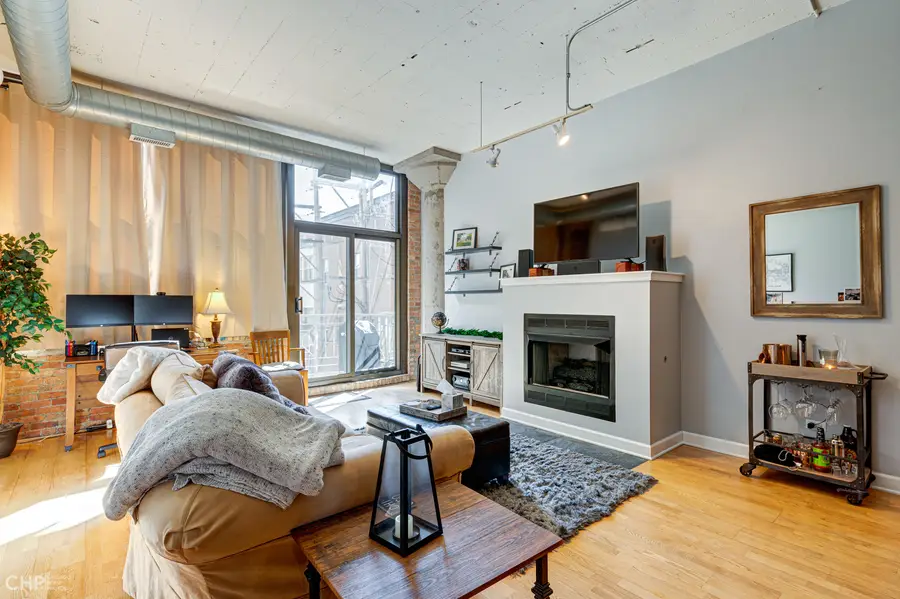 15 S Throop Street #209, Chicago, IL 60607 - #2