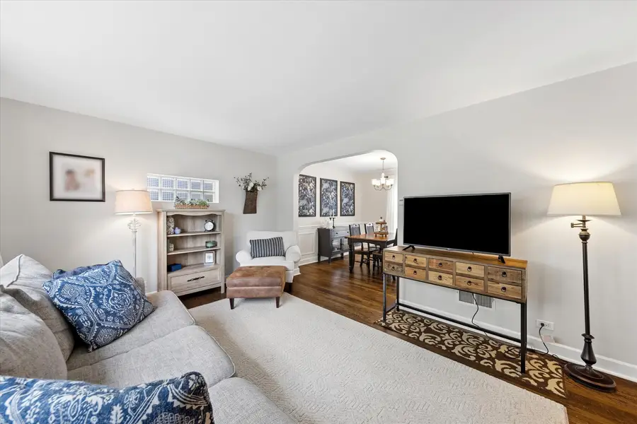 842 Forest Road, La Grange Park, IL 60526 - #3