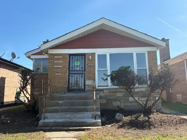 3709 W 66th Place, Chicago, IL 60629