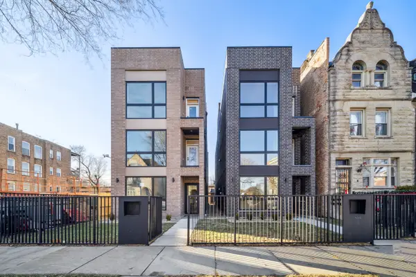 4208 S Calumet Avenue #201, Chicago, IL 60653