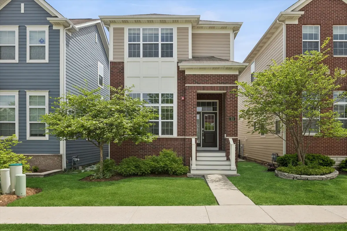33 N Lincoln Lane, Arlington Heights, IL 60004 - #1
