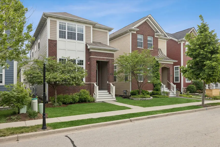 33 N Lincoln Lane, Arlington Heights, IL 60004 - #2