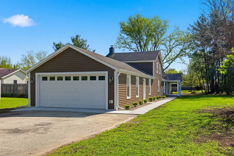 1107 N East Street, Marengo, IL 60152 - #2