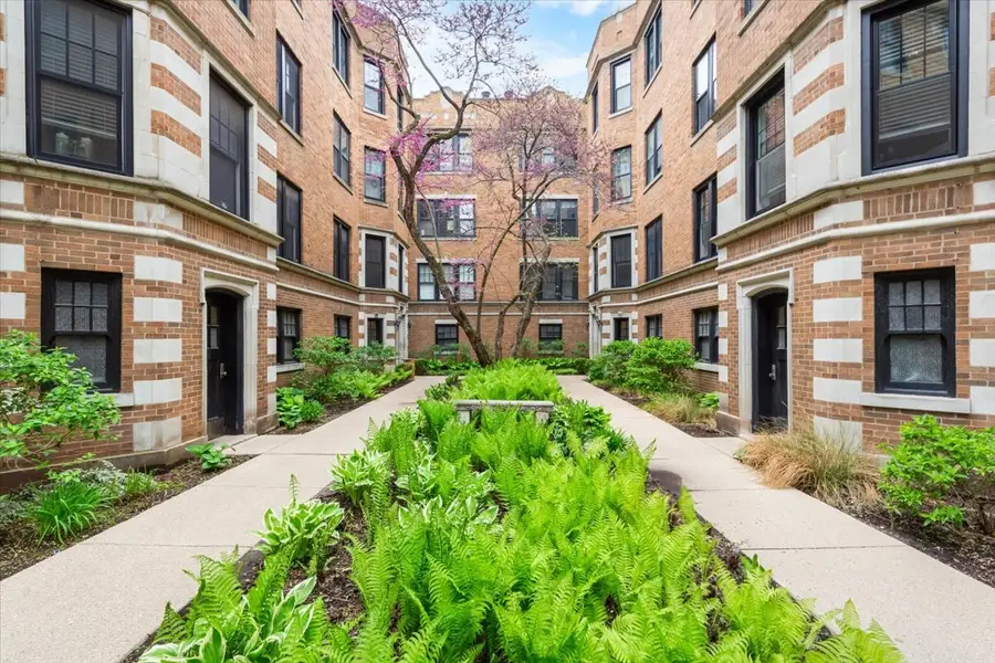 602 Sheridan Road #3E, Evanston, IL 60202 - #3