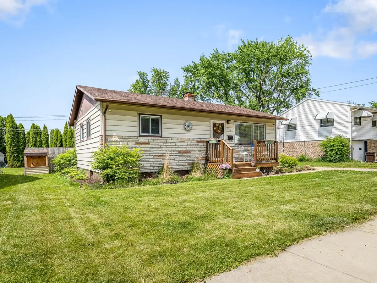 1270 W Staver Street, Freeport, IL 61032 - #1