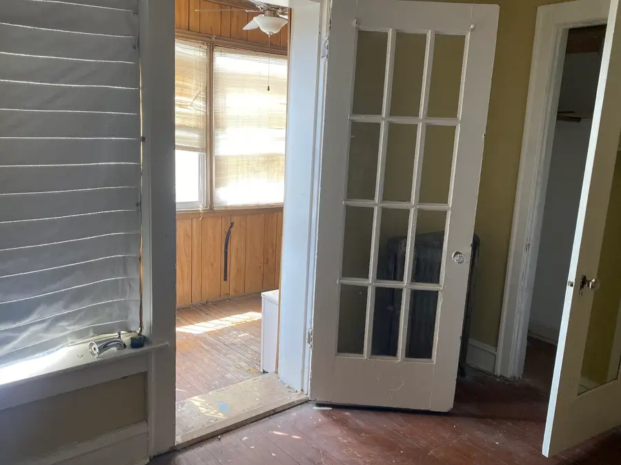 2215 E 70th Place #1E, Chicago, IL 60649 - #2