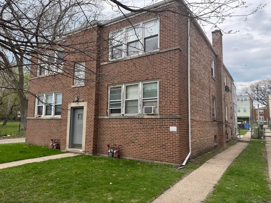6541 N Hoyne Avenue #1S, Chicago, IL 60645 - #1