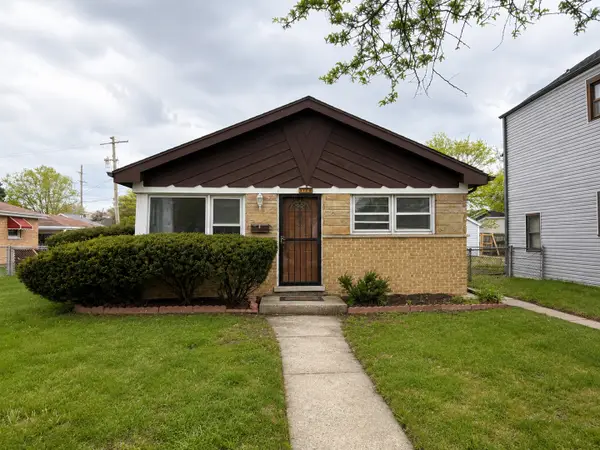 3724 Saint Paul Avenue, Bellwood, IL 60104