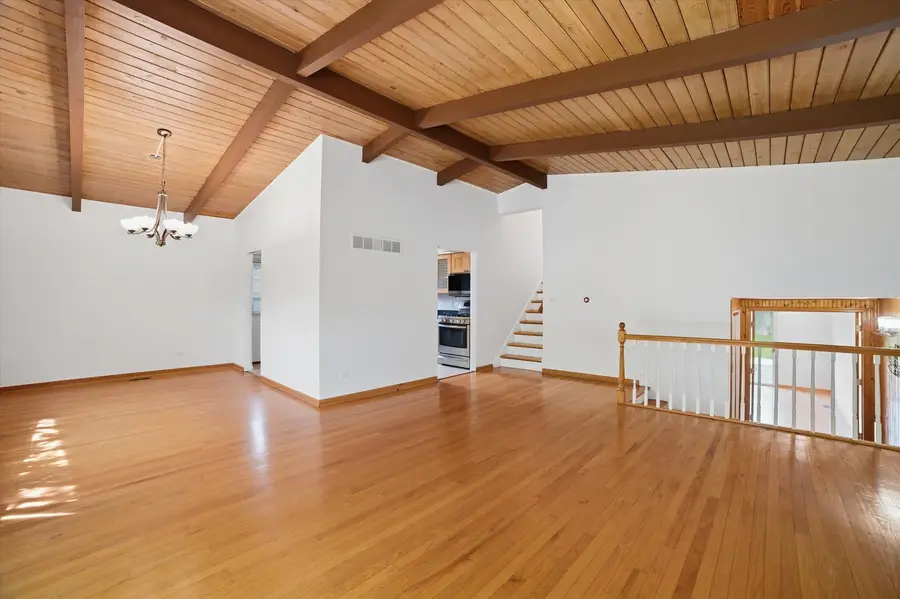 9138 Four Winds Way, Skokie, IL 60076 - #3