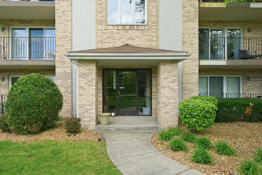 15809 S 76th Avenue #2F, Orland Park, IL 60462 - #3