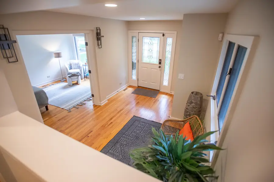 110 N Myrtle Avenue, Elmhurst, IL 60126 - #3