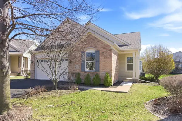 1967 Holloway Court, Aurora, IL 60502