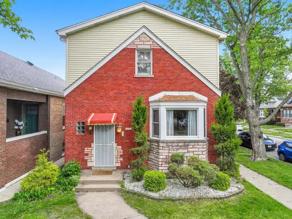 3221 Scoville Avenue, Berwyn, IL 60402