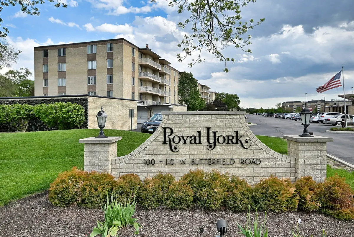 110 W Butterfield Road #302S, Elmhurst, IL 60126 - #1