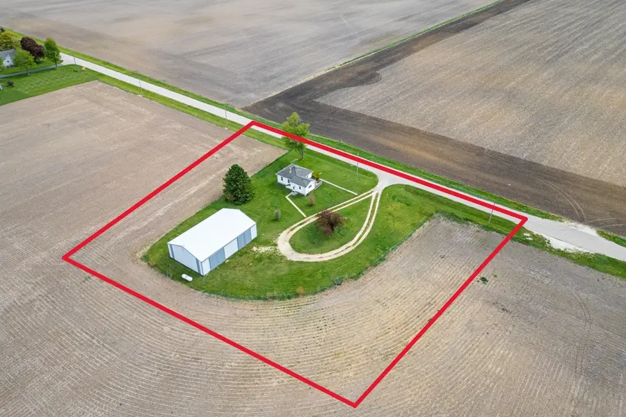 21137 Fenstermaker Road, Sycamore, IL 60178 - #2