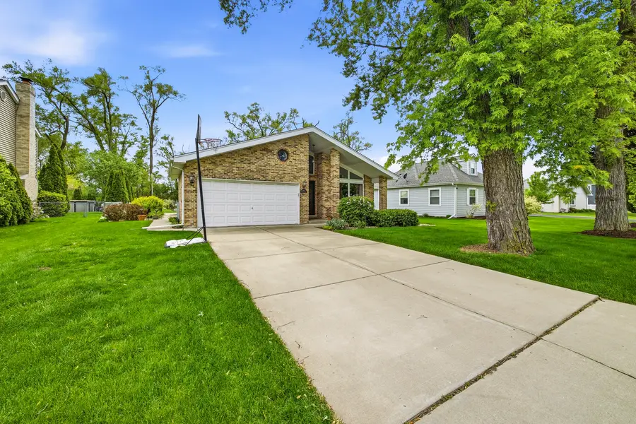 9621 W 56th Street, Countryside, IL 60525 - #2