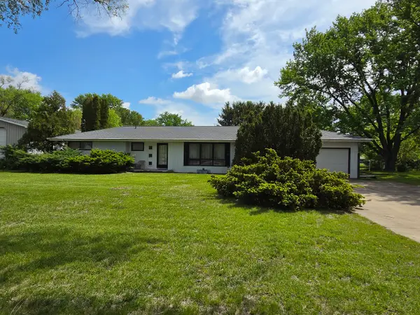 10340 Hoover Road, Rock Falls, IL 61071