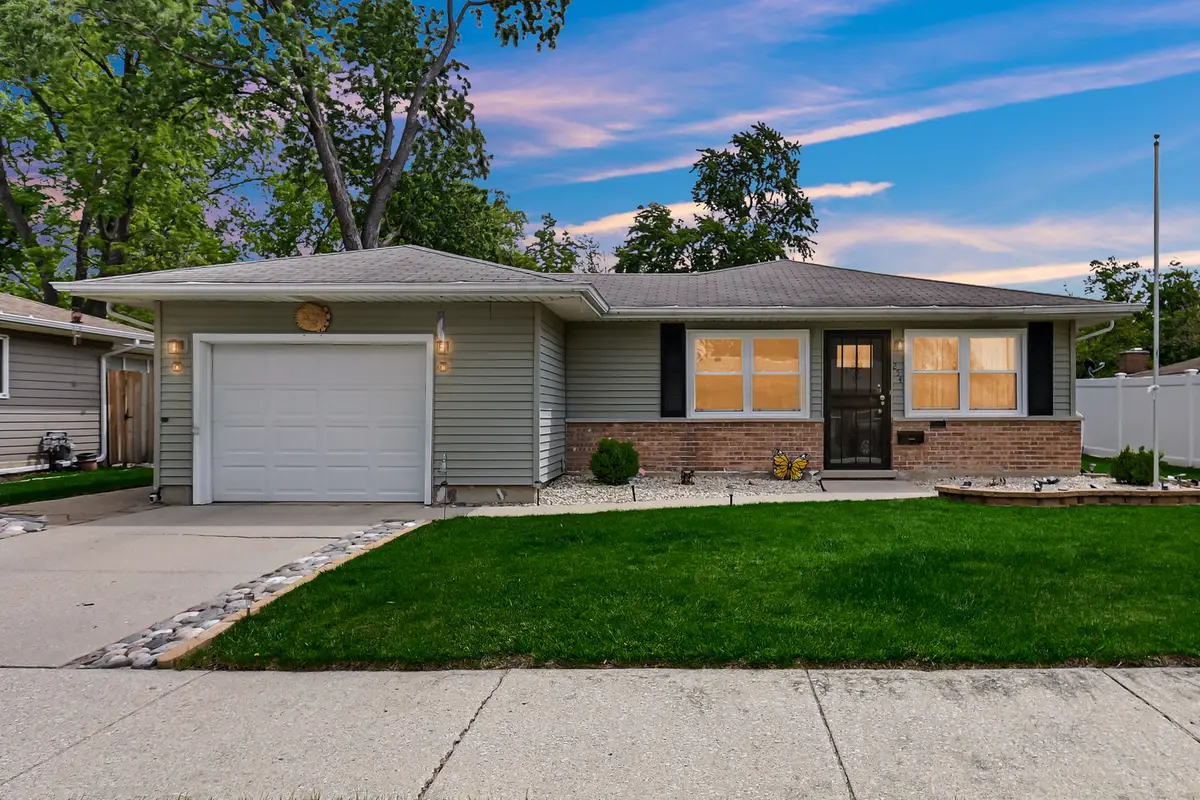 254 Green Street, Park Forest, IL 60466 - #1