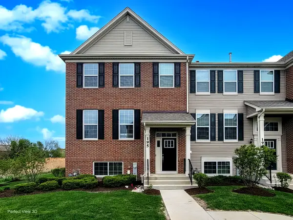 195 Lakeshore Drive, Oswego, IL 60543