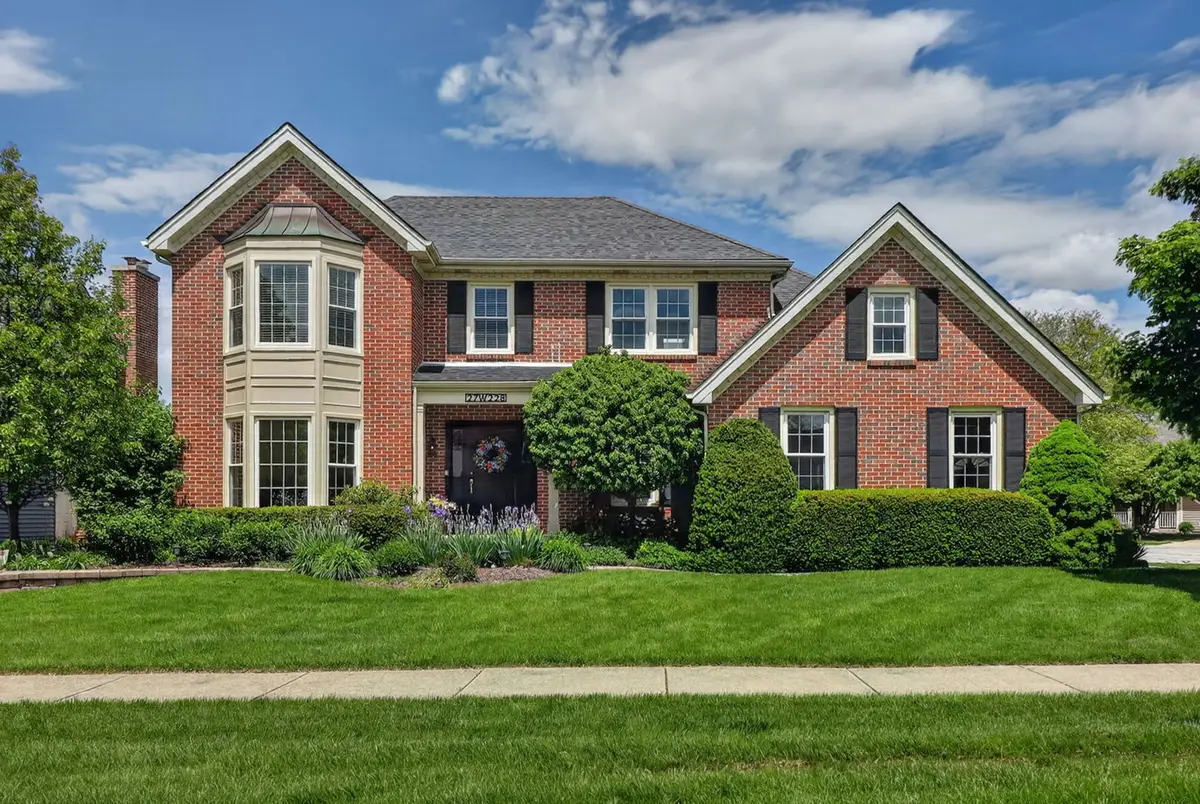 27W228 Heather Lane, Winfield, IL 60190 - #1