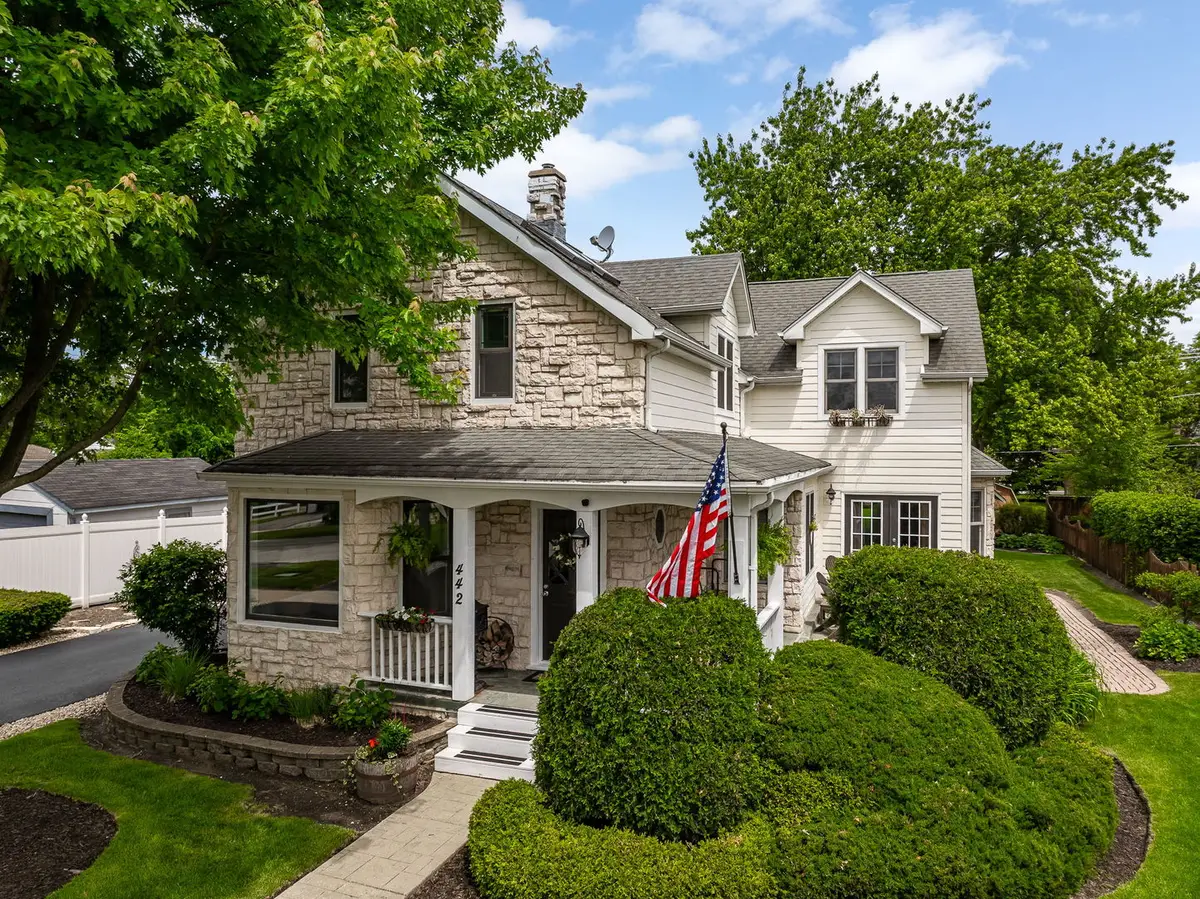 442 Davis Street, Downers Grove, IL 60515 - #1