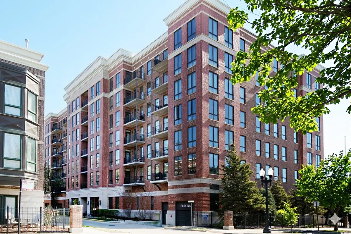 343 W Old Town Court #705, Chicago, IL 60610 - #1