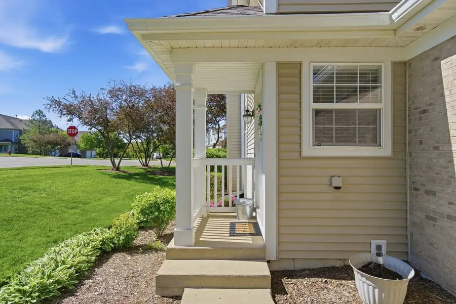 1679 Yellowstone Circle, Crystal Lake, IL 60014 - #3
