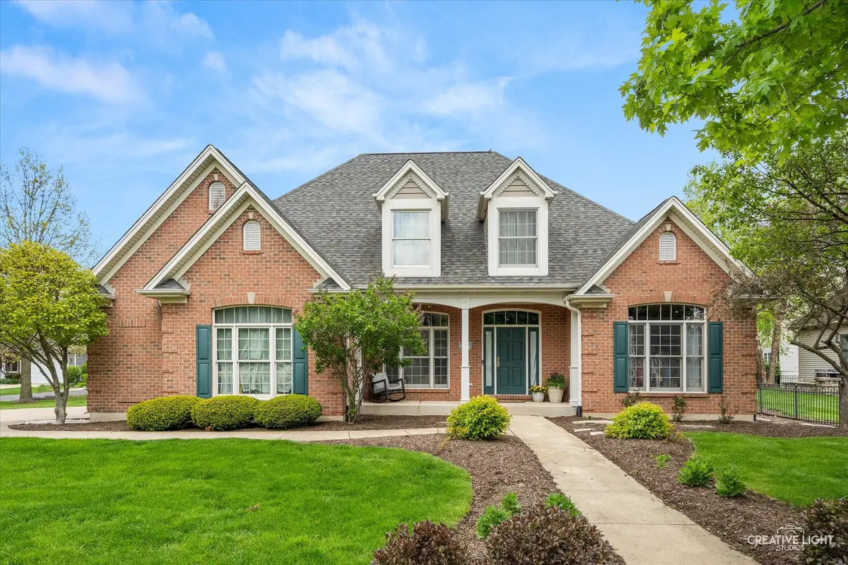692 Independence Avenue, Elburn, IL 60119 - #1