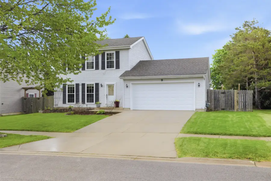 9 Chaucer Lane, Streamwood, IL 60107 - #2