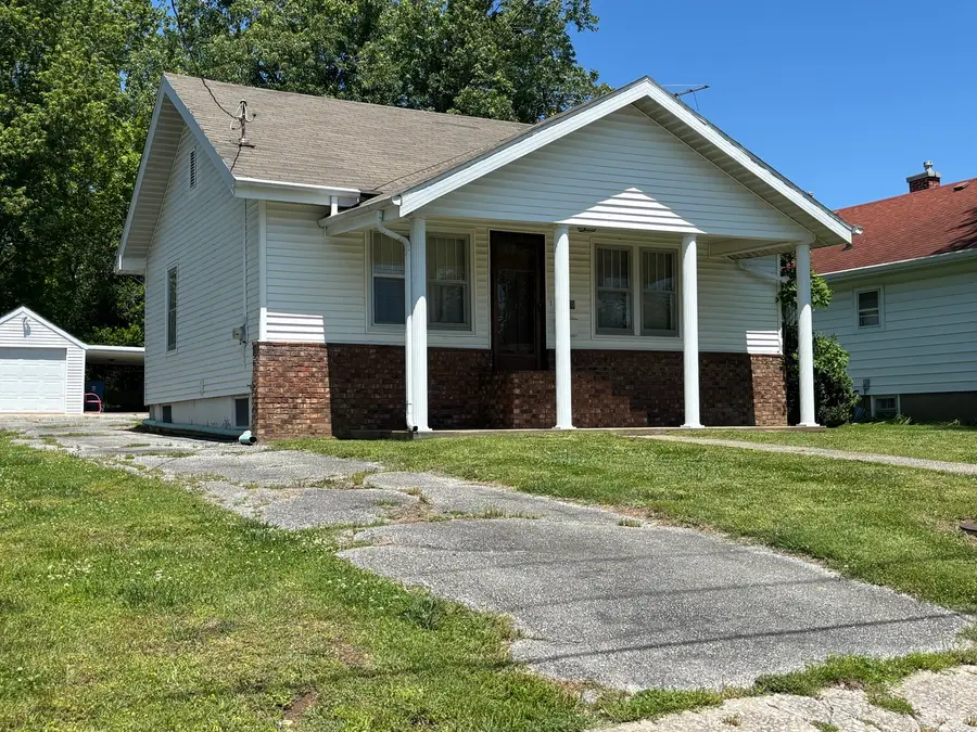 109 George Street, Anna, IL 62906 - #3