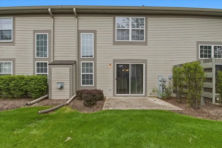 645 Lancaster Circle, Elgin, IL 60123 - #2
