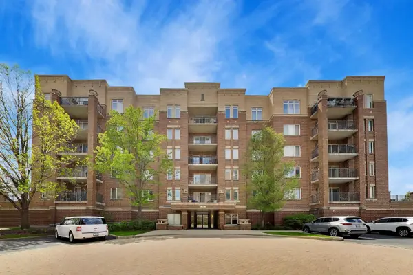 655 Perrie Drive #307, Elk Grove Village, IL 60007