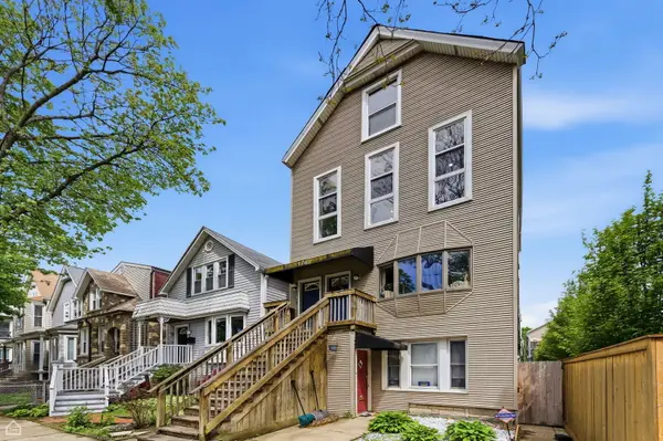 1742 W School Street, Chicago, IL 60657