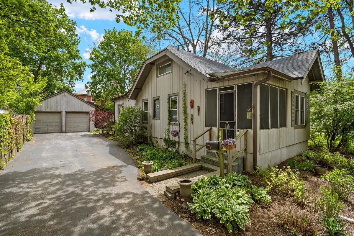 103 Grove Avenue, Fox River Grove, IL 60021 - #1