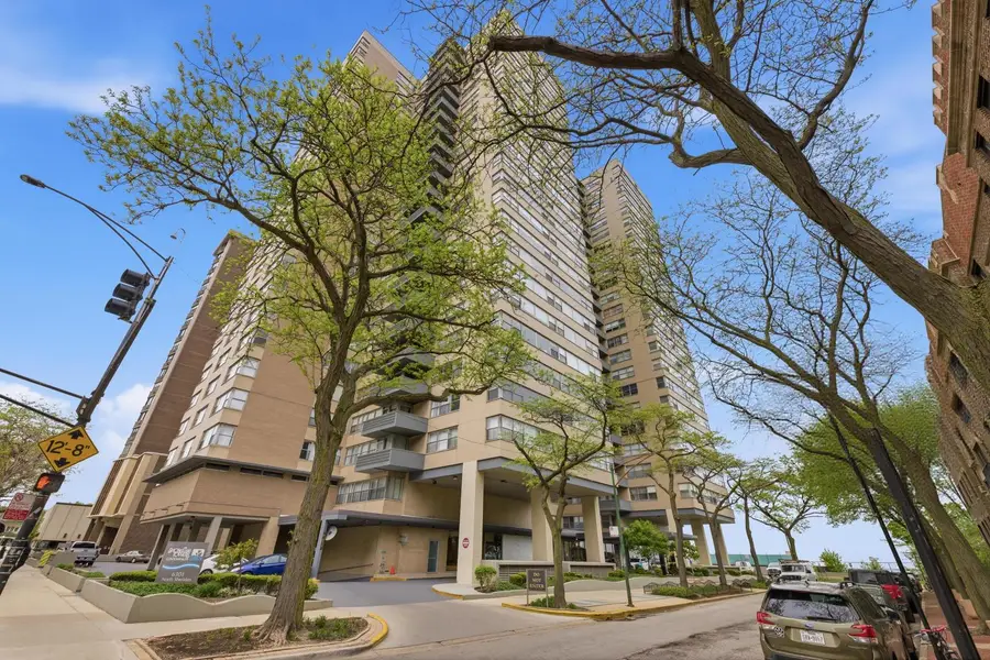 6301 N Sheridan Road #6E, Chicago, IL 60660 - #2