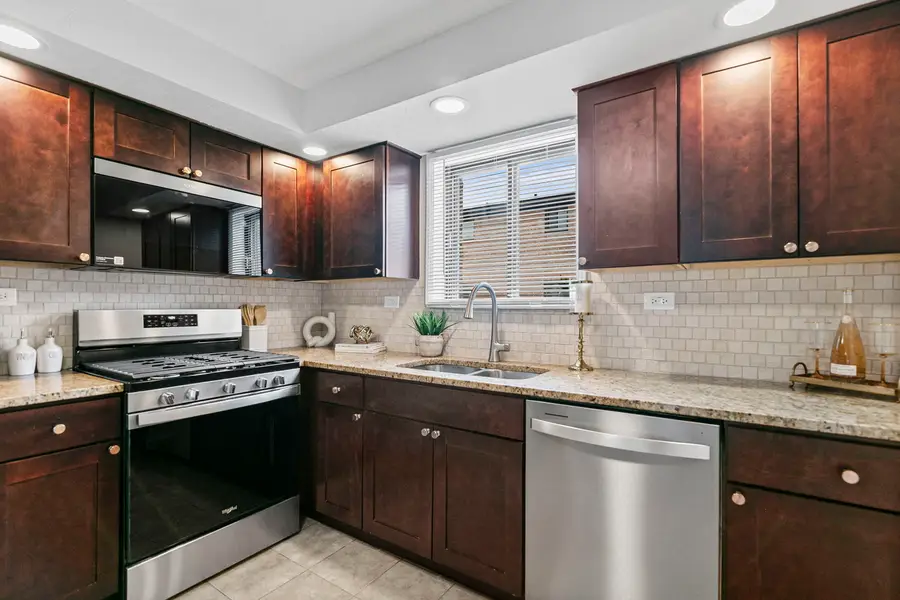 5331 N Delphia Avenue #231, Chicago, IL 60656 - #3