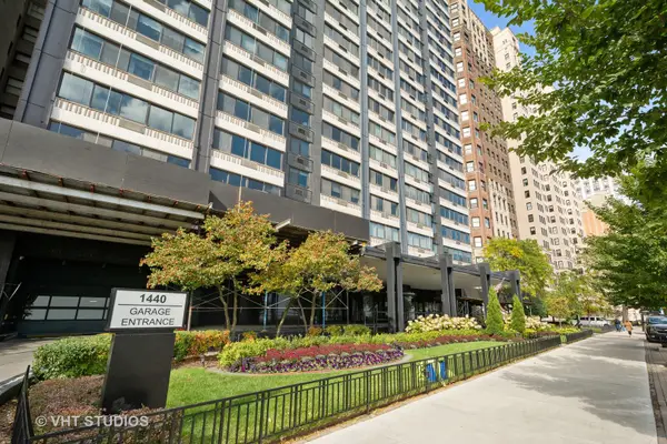 1440 N Lake Shore Drive #23A, Chicago, IL 60610