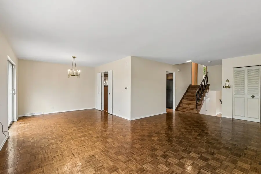 9337 Lavergne Avenue, Skokie, IL 60077 - #3