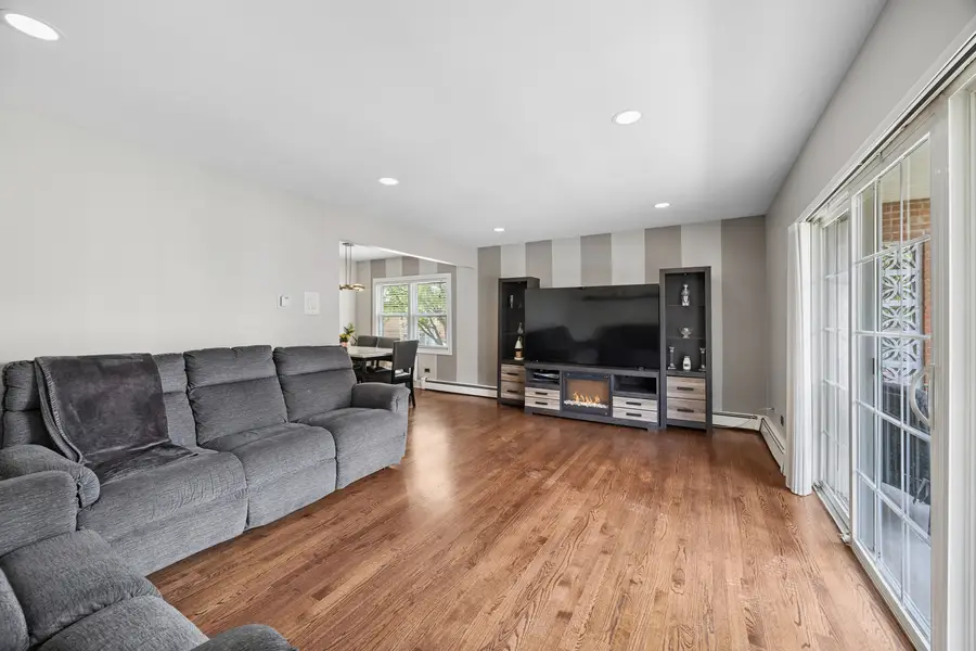 6255 S Mason Avenue #2A, Chicago, IL 60638 - #3