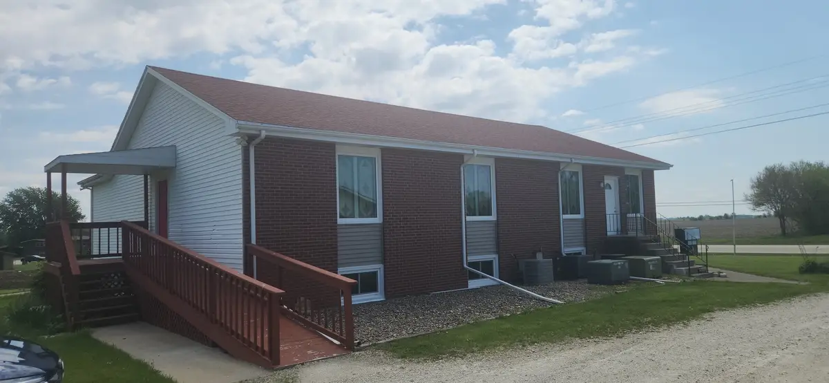 3403 W State Route 17, Kankakee, IL 60901 - #1