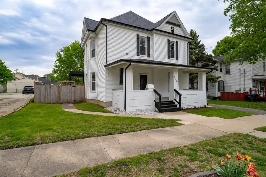 520 W Grove Street, Bloomington, IL 61701 - #2