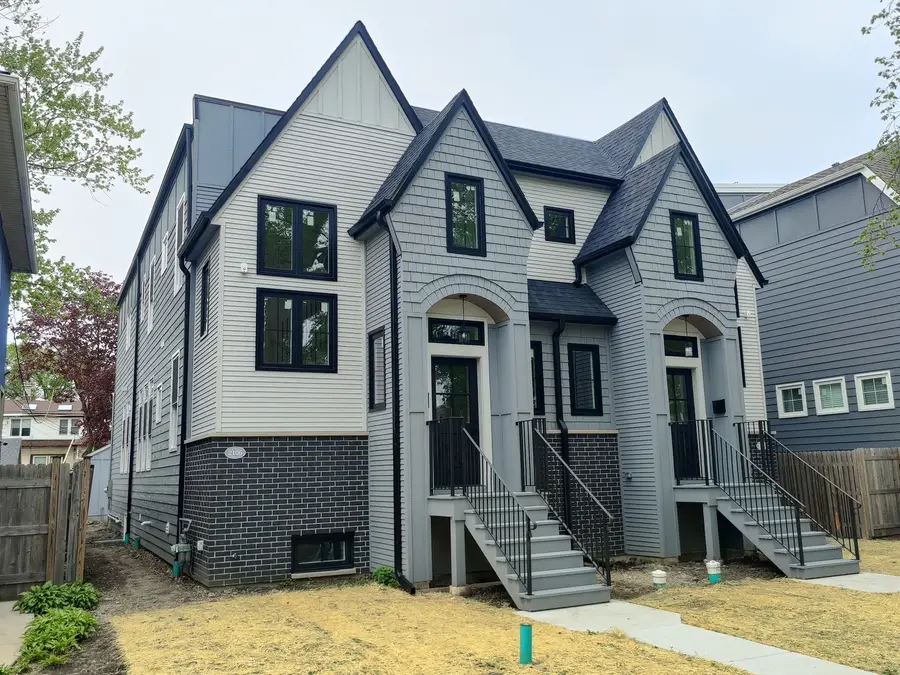 2106 Darrow Avenue, Evanston, IL 60201 - #2