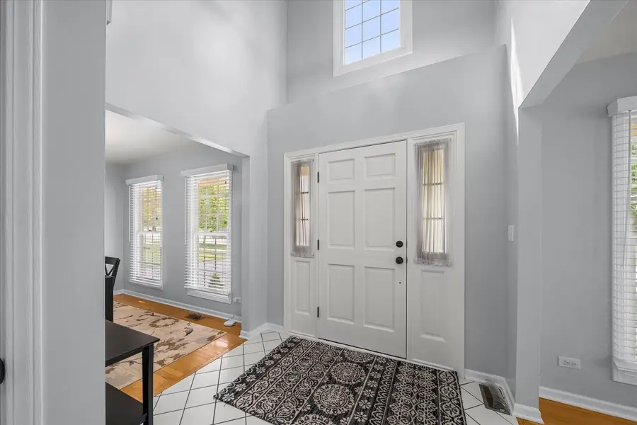 734 Lindsay Circle, North Aurora, IL 60542 - #3